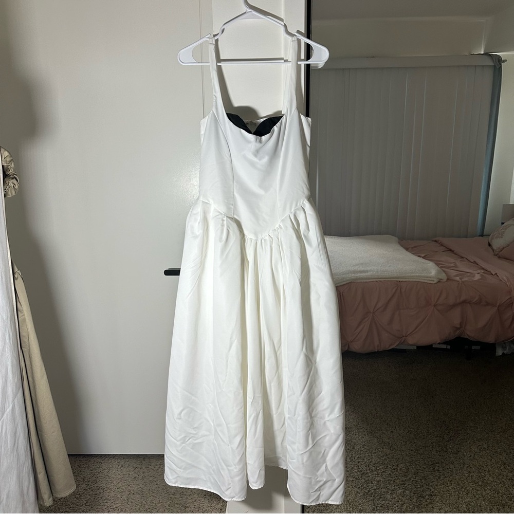 Dress PrettyLittleThing